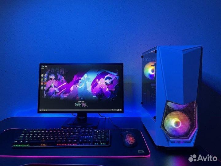 Игровой ситемник с комплектом i7