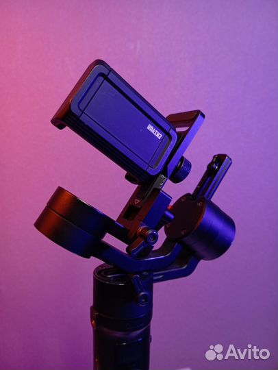 Стабилизатор для блогера и видеосъемки