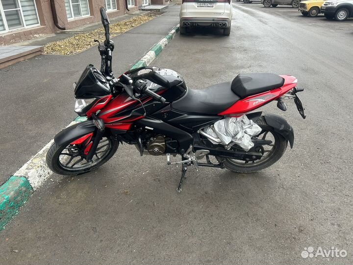 Bajaj Pulsar NS 150