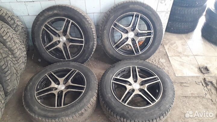205/65 R16 Hankook Winter I'Cept IZ2 Зима Литые R1
