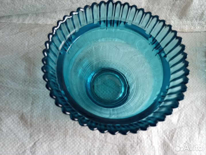 Конфетница цветное стекло СССР