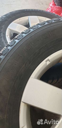 Nokian Tyres Hakkapeliitta 9 SUV 235/65 R17 108T