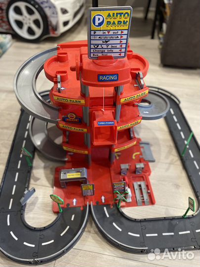 Трек парковка