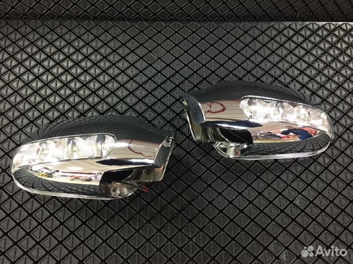 Корпуса зеркал с повторителями Mercedes CLK w208