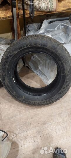 Bridgestone Blizzak Spike-01 205/65 R16 95T