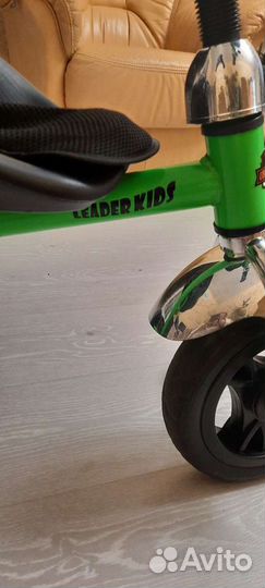 Детский трехколесный велосипед