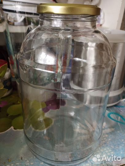 Банки стеклянные винтовые