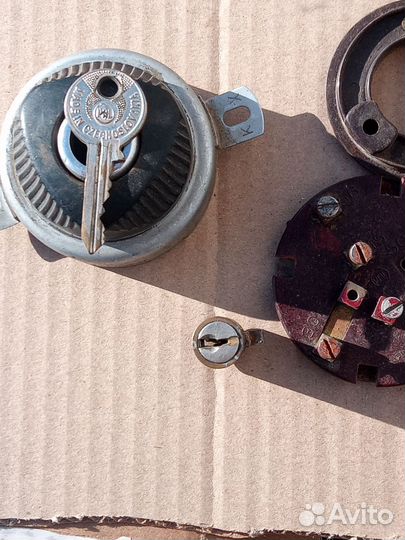 Замок зажигания Ява 350/360