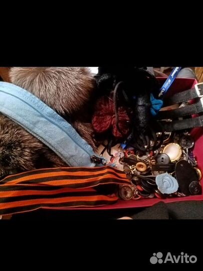 Для ремонта и украшения одежды