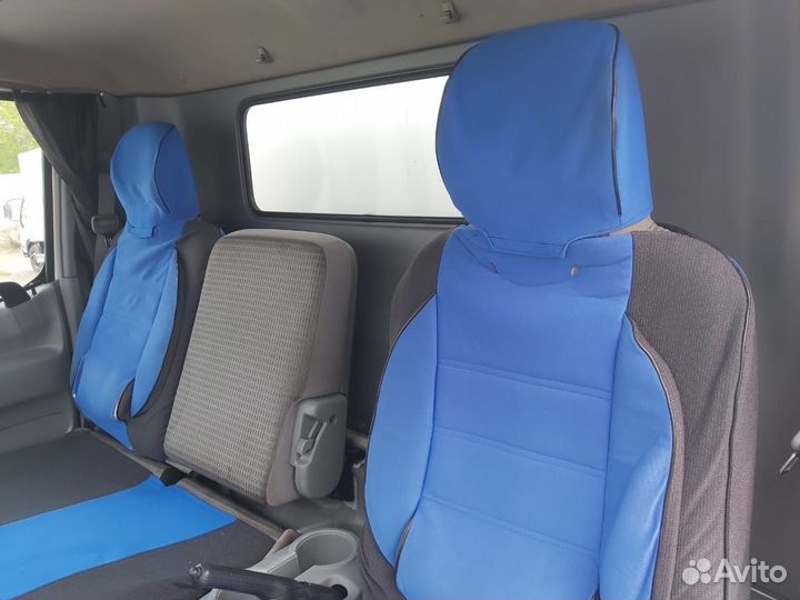 Hino 300 (Dutro), 2013