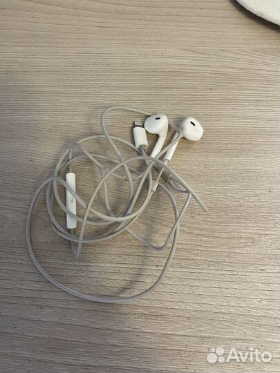 Наушники apple earpods lightning