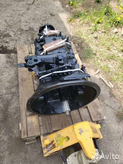 Продаю кпп mal6u самосвал исузу CYZ51