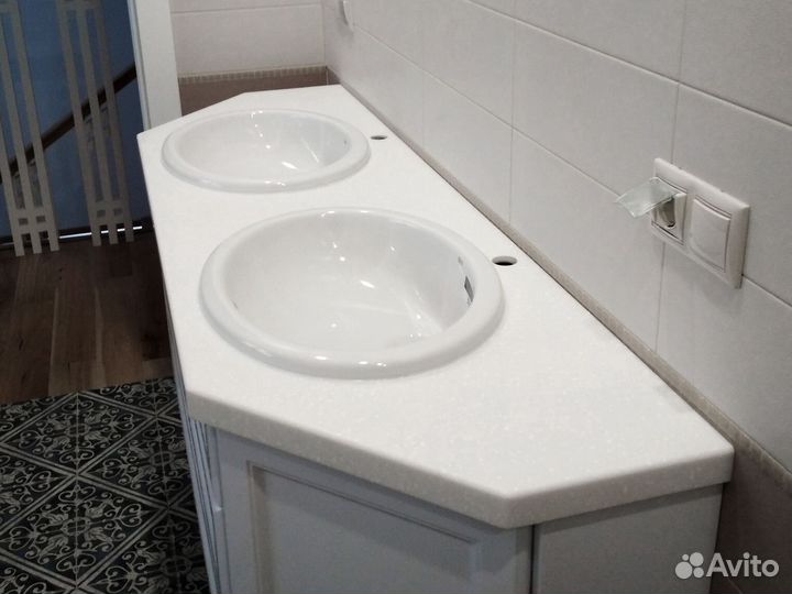 Столешница для ванной из камня Staron м2/руб