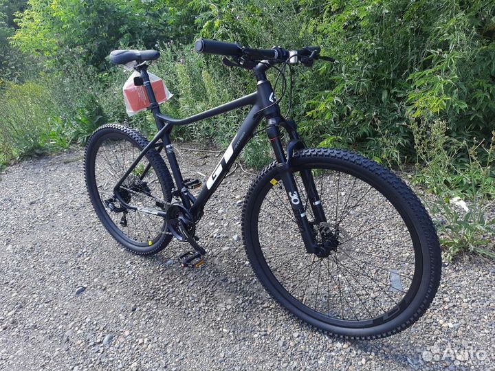 Велосипед GT 29 Новый Алюминий