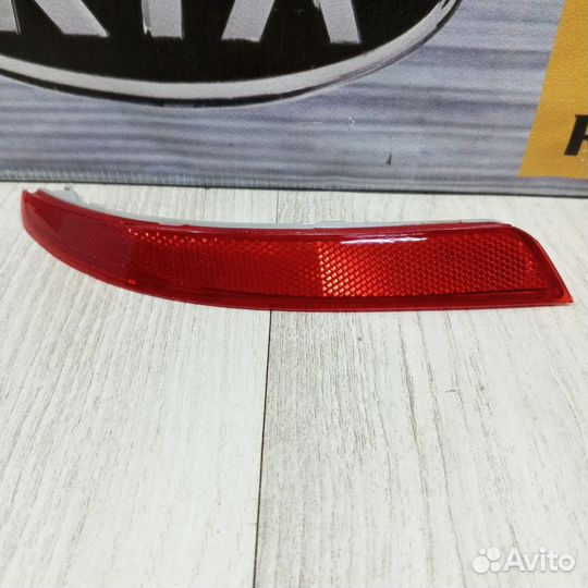 Катафот Отражатель заднего бампера Nissan almera G