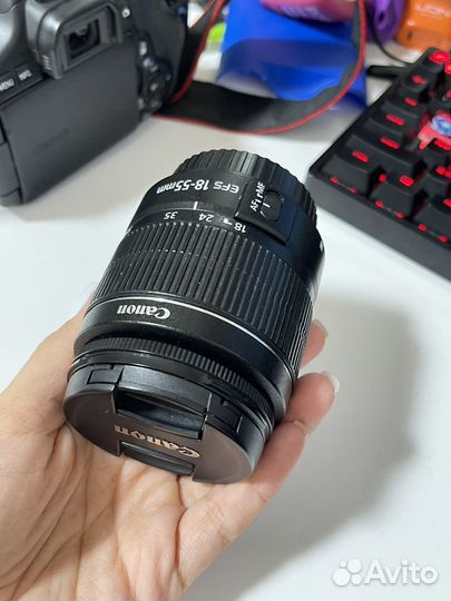 Фотоаппарат Canon 600D с двумя объективами