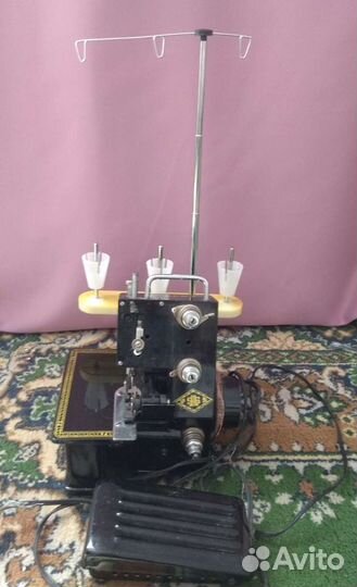 Оверлок для швейной машины