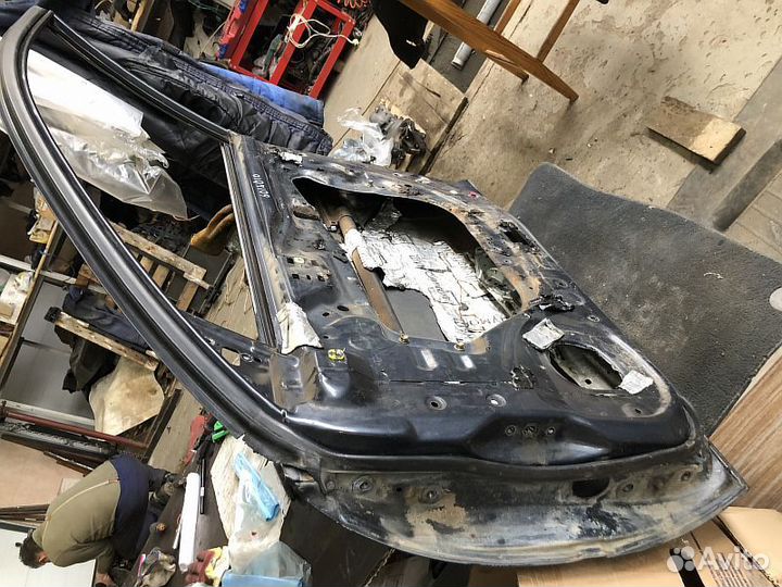 Дверь Toyota Carina AT190 AT191 правая передняя