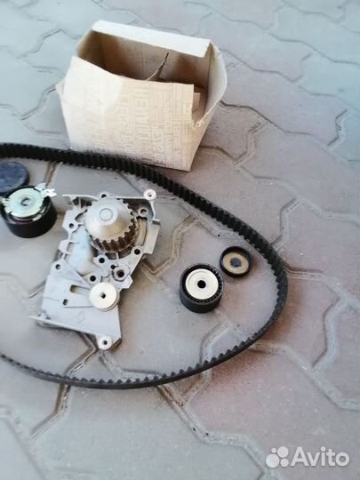 Ремень грм и помпа renault