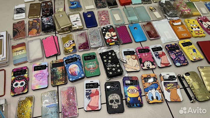 Чехлы на iPhone 5, 6, 6 plus, 7 примерно 600шт