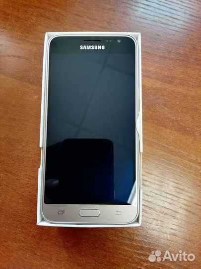 Samsung Galaxy J3 (2016) SM-J320F/DS, 8 ГБ