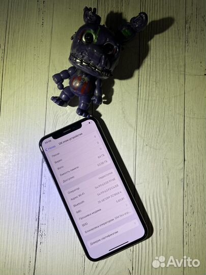 iPhone икс 64 гб
