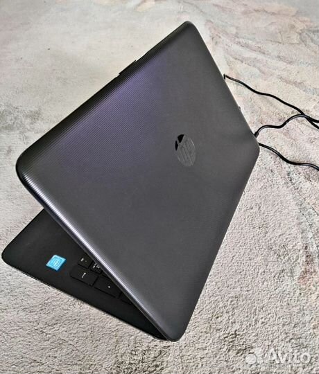 Ноутбук HP pavilion