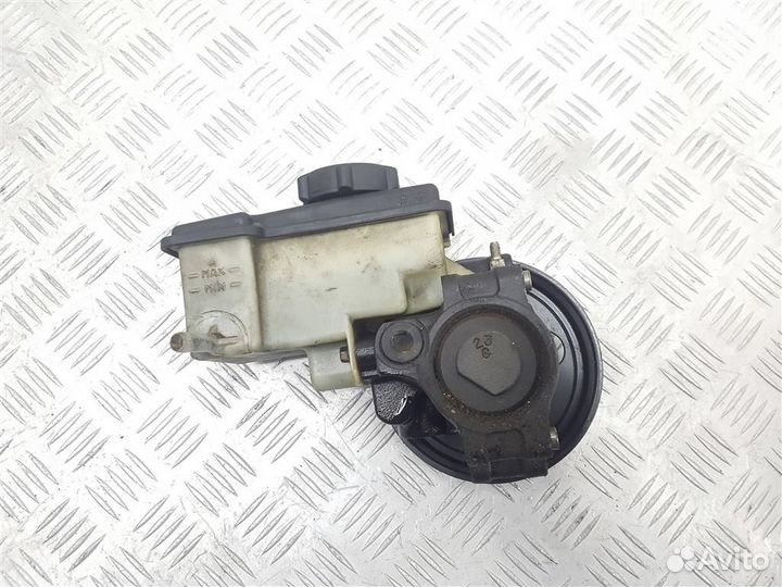 1S7Q3A733AA Насос гидроусилителя руля Ford Mondeo