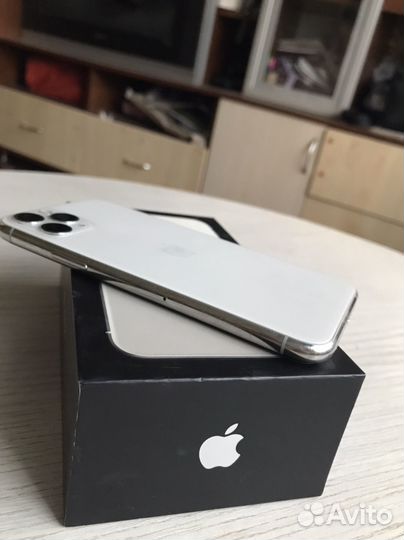 iPhone 11 pro 64 гб