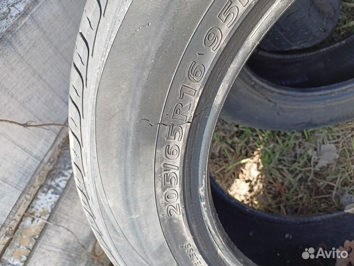 Kumho Solus SA01 Plus 205/65 R16