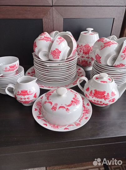 Чайный сервиз «Красные птицы», Kahla, ГДР