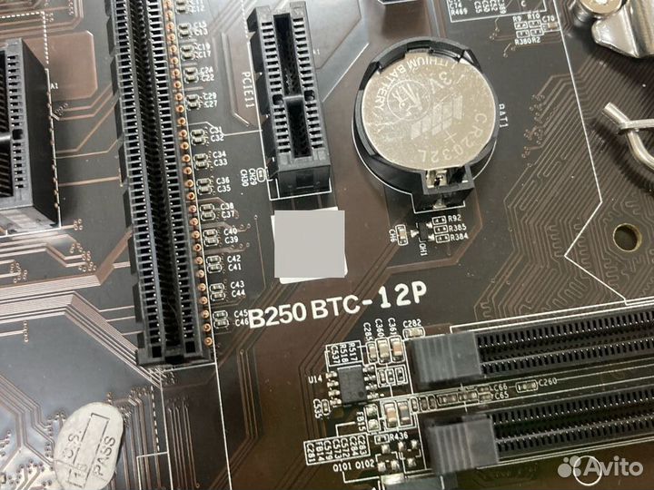 Материнская плата B250 BTC-12P