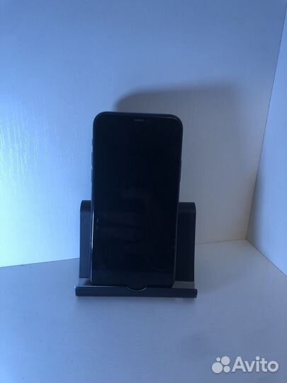 iPhone 11 Pro, 64 ГБ