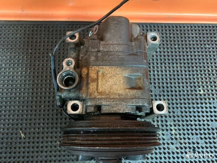 Компрессор кондиционера Mazda Demio DY5W ZY 2008
