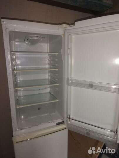 Холодильник бу
