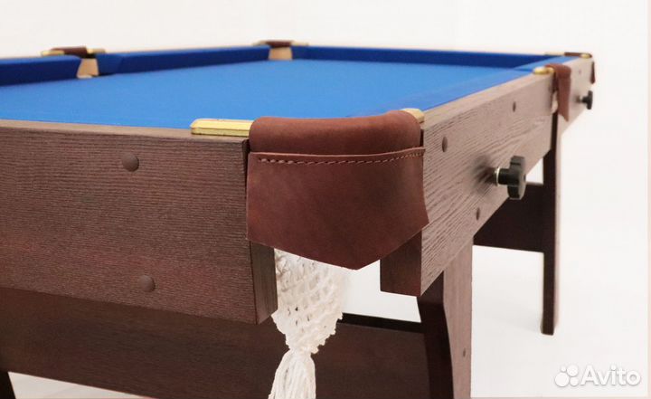 Бильярдный стол