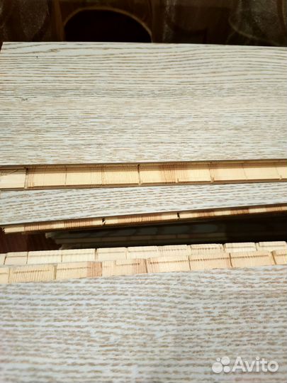 Паркетная доска лиственница остаток