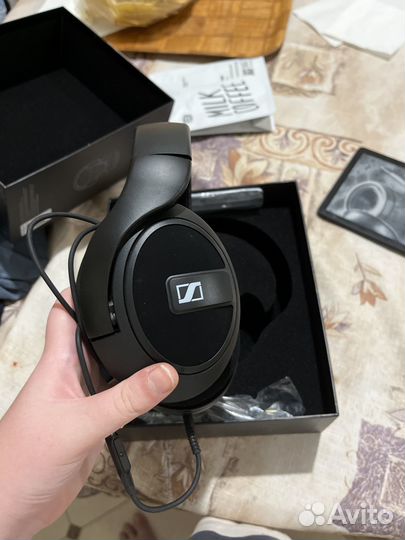 Наушники HD 569