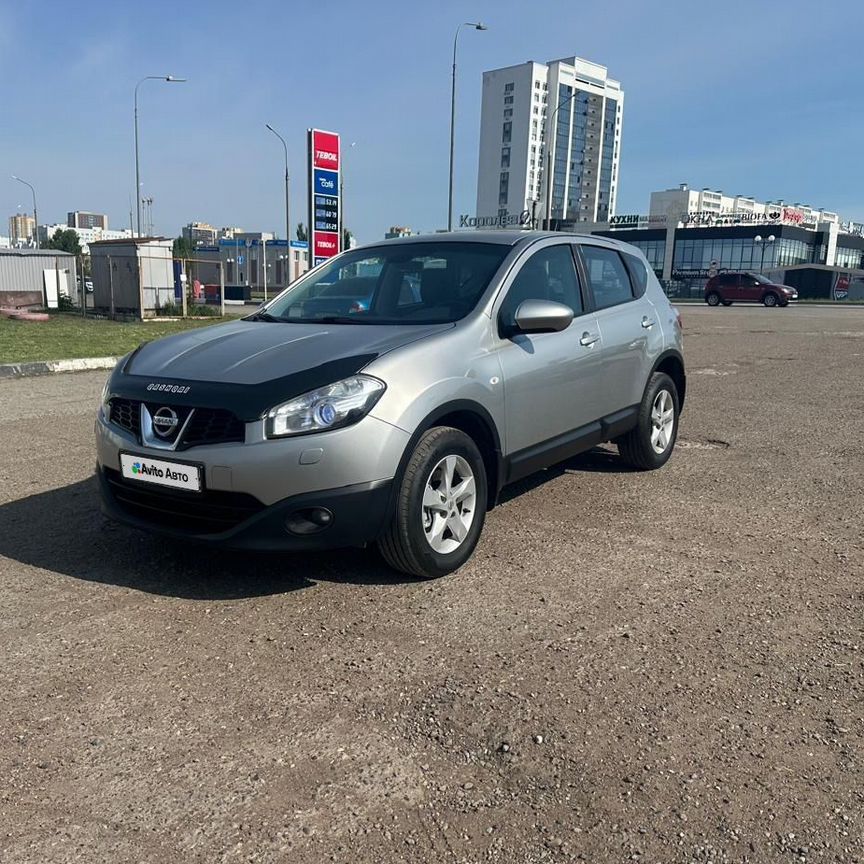 Купить Nissan Qashqai с левым рулём от 489 000 ₽ в