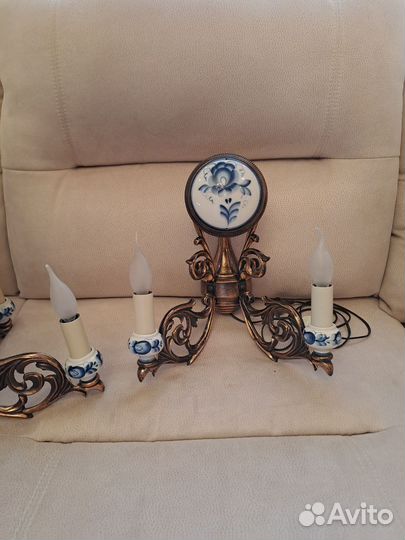 Люстра и бра гжель
