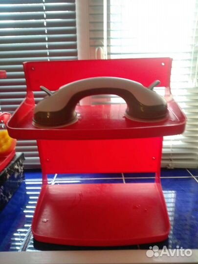 Полочки красные