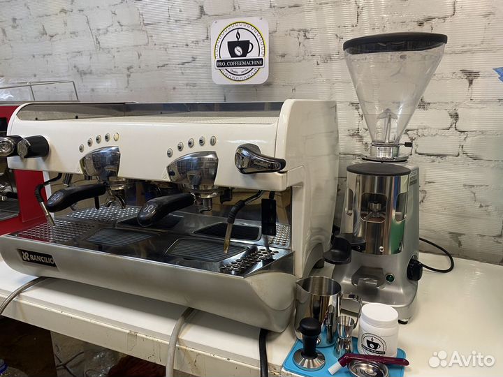 Профессиональная кофемашина Rancilio Epoca A/2gr