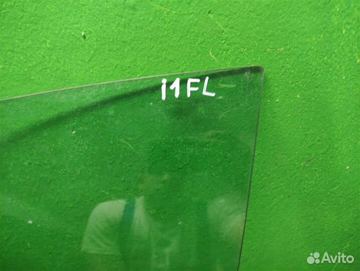 Стекло переднее левое Opel Astra J 2010