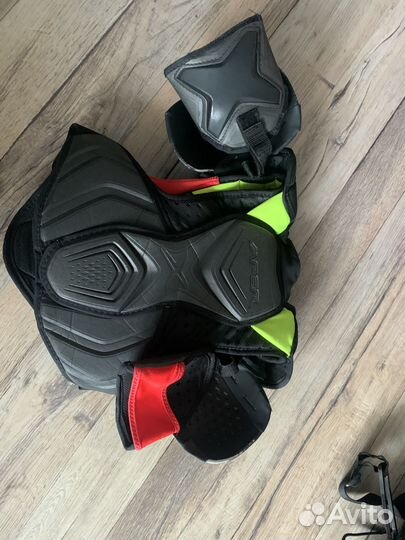 Нагрудник деткский bauer vapor 2X PRO - JR