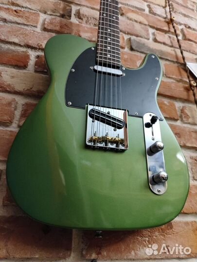 Электрогитара типа Fender Telecaster