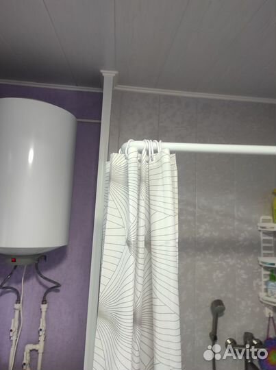 Специальные душевые кабины и поддоны