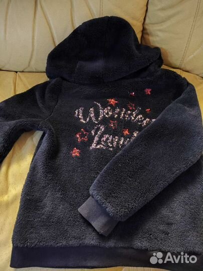 Кофты на девочку, рост 140