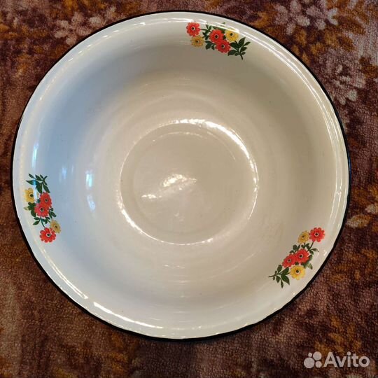 Таз эмалированный СССР