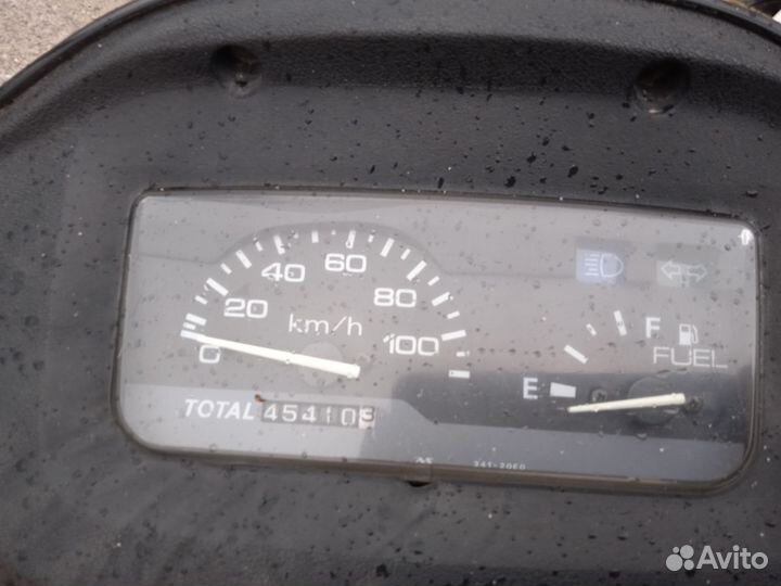 Макси Скутер Suzuki Vecstar 150 кубов