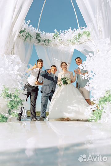 Ведущий, диджей, фото